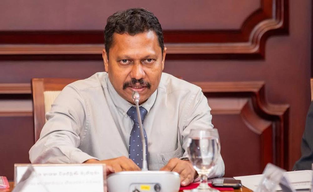 சுகாதாரத் துறையினரின் நிதிசார் கோரிக்கைகளை நிறைவேற்றுவதில் உள்ள நடைமுறைச் சிக்கல்கள்: பிரதி அமைச்சர் ஹன்சக விஜேமுனி விளக்கம்!