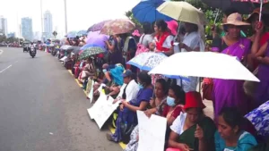 பாடசாலை அபிவிருத்தி உத்தியோகத்தர் சங்கத்தினால் ஆர்ப்பாட்டம் இன்று