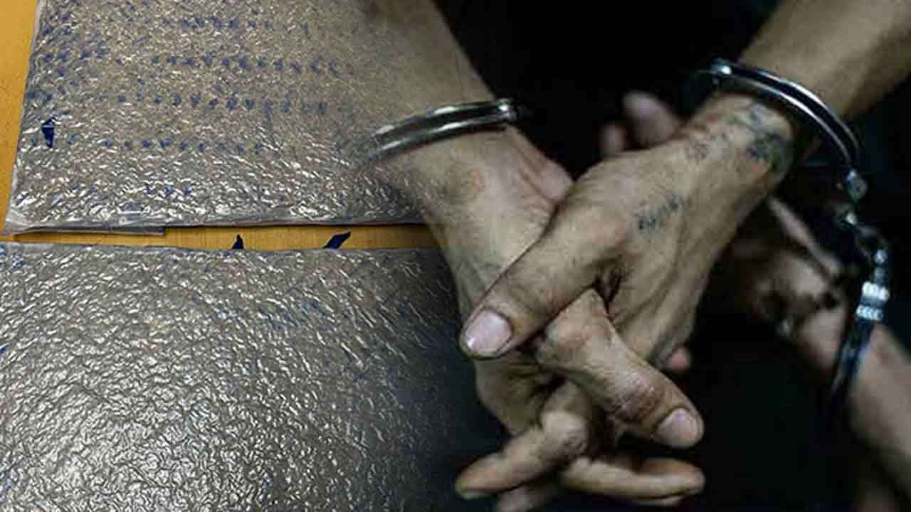 இரண்டு கோடி ரூபா பெறுமதியுடைய ‘குஷ்’  ரக போதைப்பொருளை கொண்டு வந்த ஒருவர் கைது