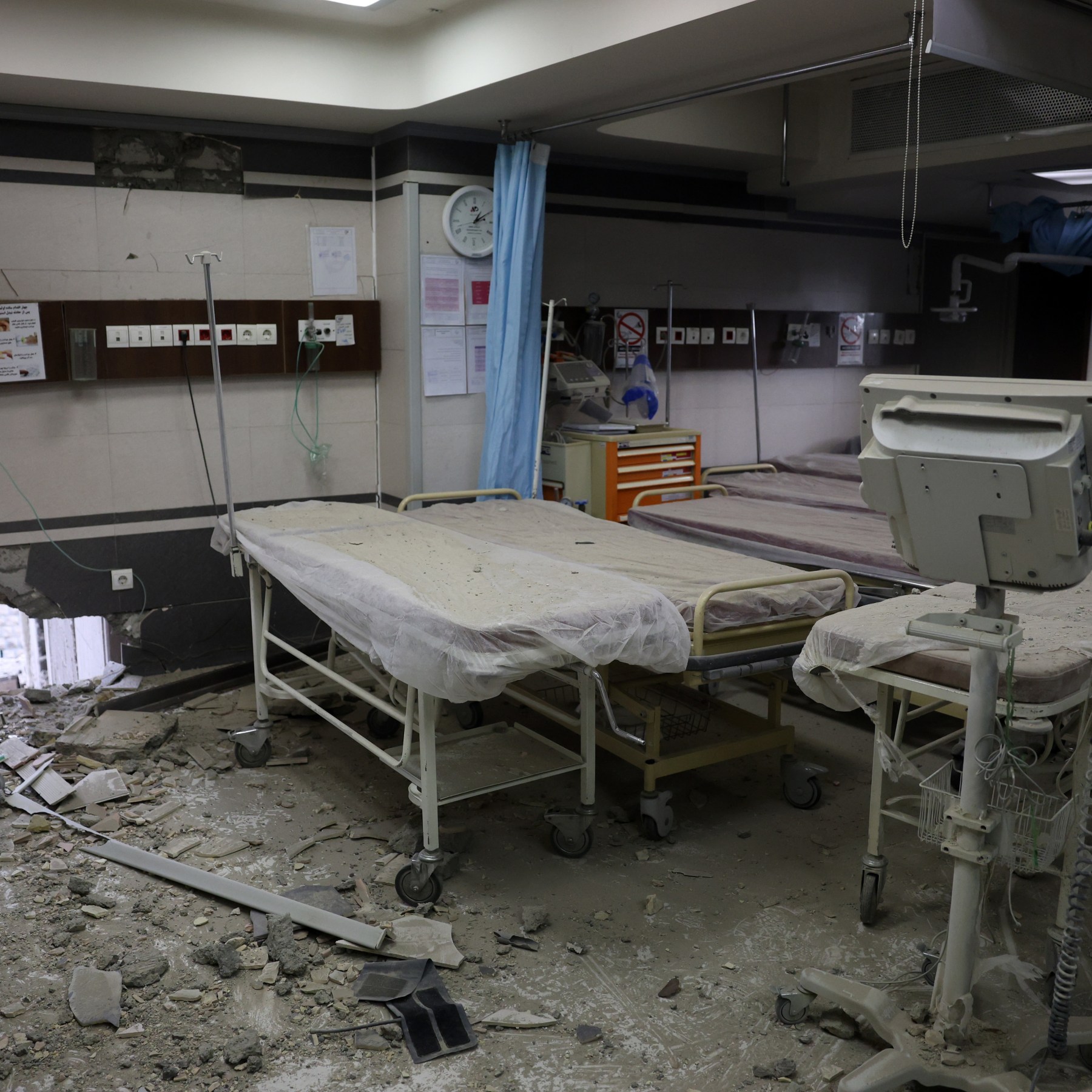 பாடசாலைகள், மருத்துவமனைகள் மீதான தாக்குதல்கள் – சர்வதேச சமூகத்தின் மௌனத்தைக் கலைக்க ஈரான் அழைப்பு!