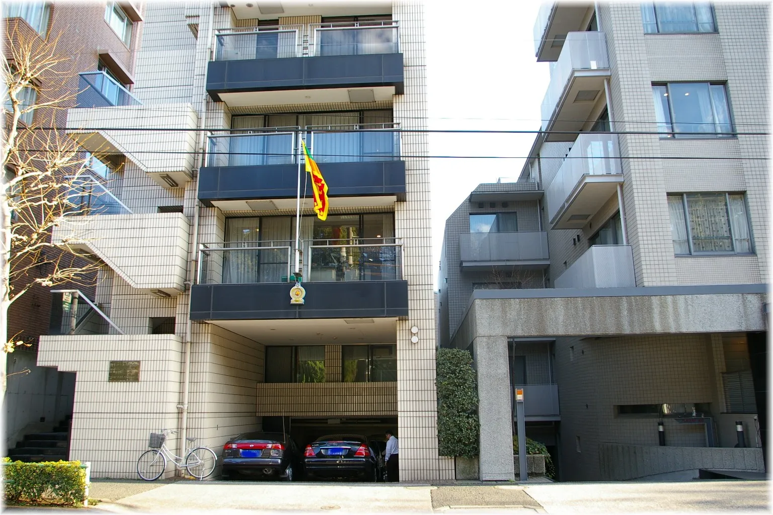 தூதரகங்களுக்கு விசேட பாதுகாப்பு திட்டம்