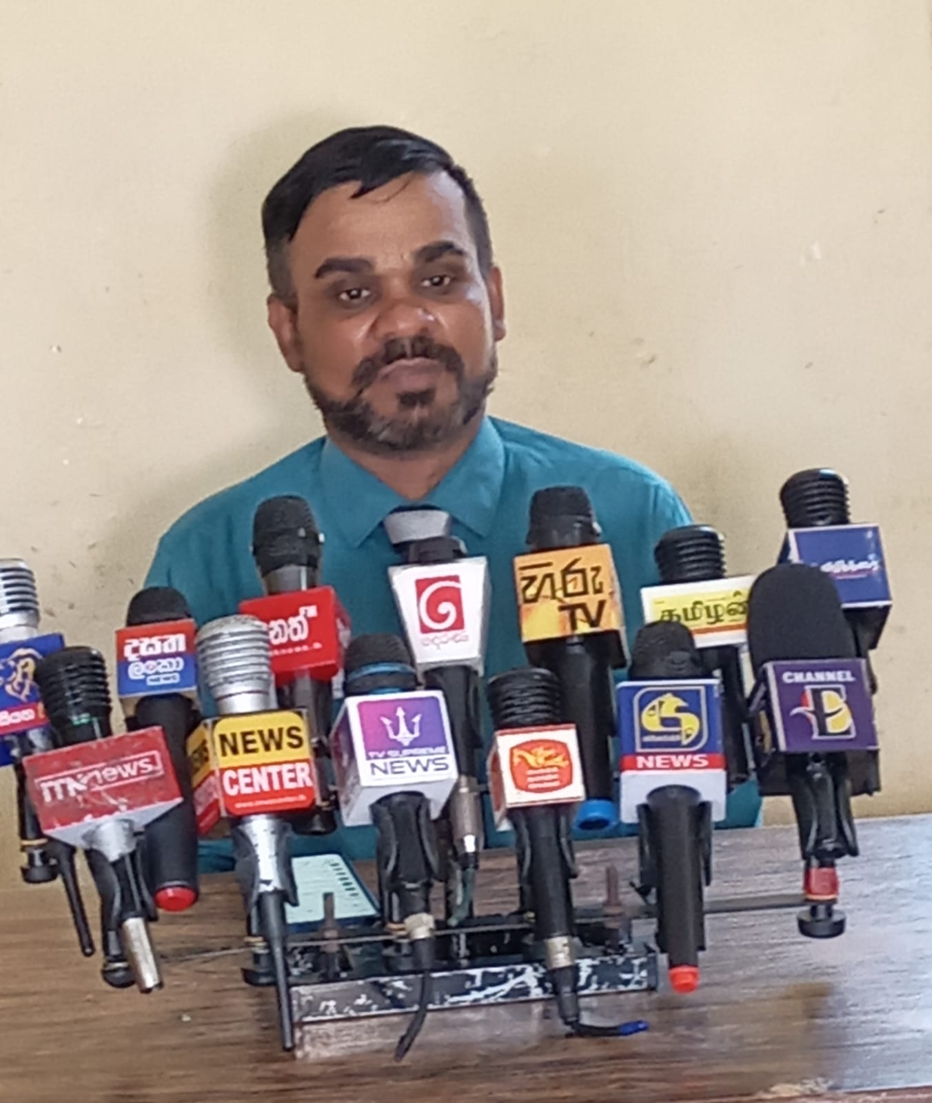 “ரயில் கட்டணத்தை உயர்த்தாதே!” – நிலைய அதிபர்கள் சங்கம் அதிரடி கோரிக்கை.