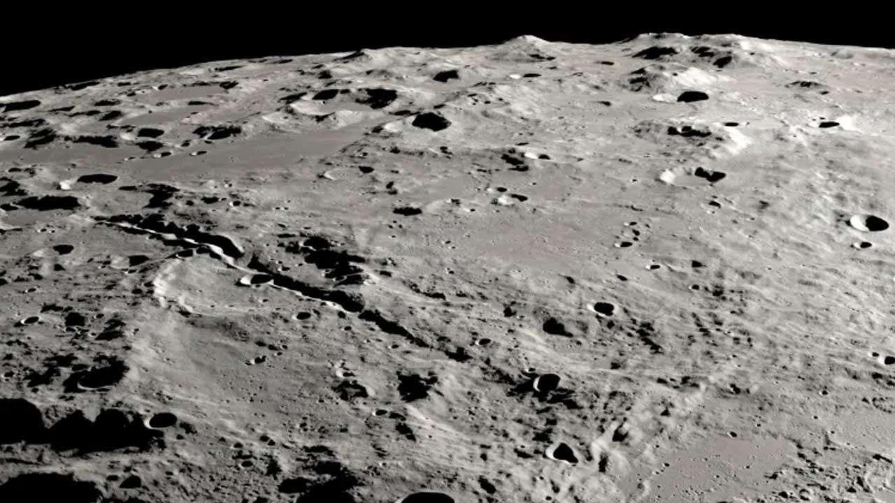 நாசா: சந்திரன்–செவ்வாய் திட்டத்தில் பெரிய மாற்றம்