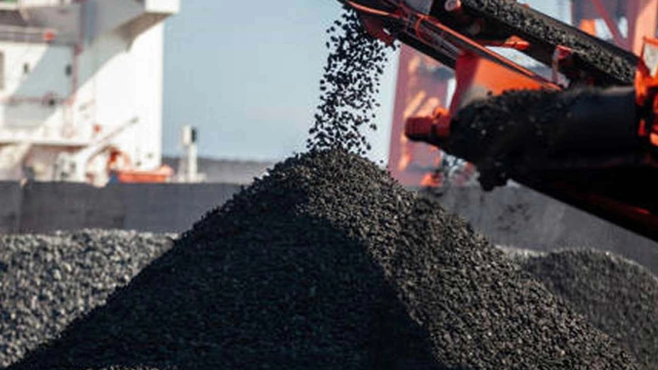 தரமற்ற நிலக்கரி இறக்குமதி: பொதுப்பயன்பாடுகள் ஆணைக்குழு அறிக்கை