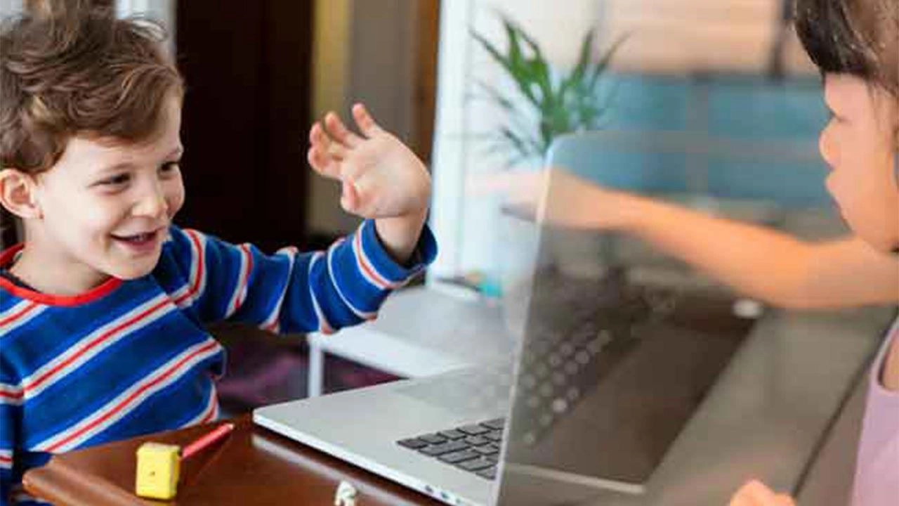 “சிறுவர் வளர்ச்சிக்கு திரை அல்ல, சூழலே சிறந்த ஆசிரியர்”