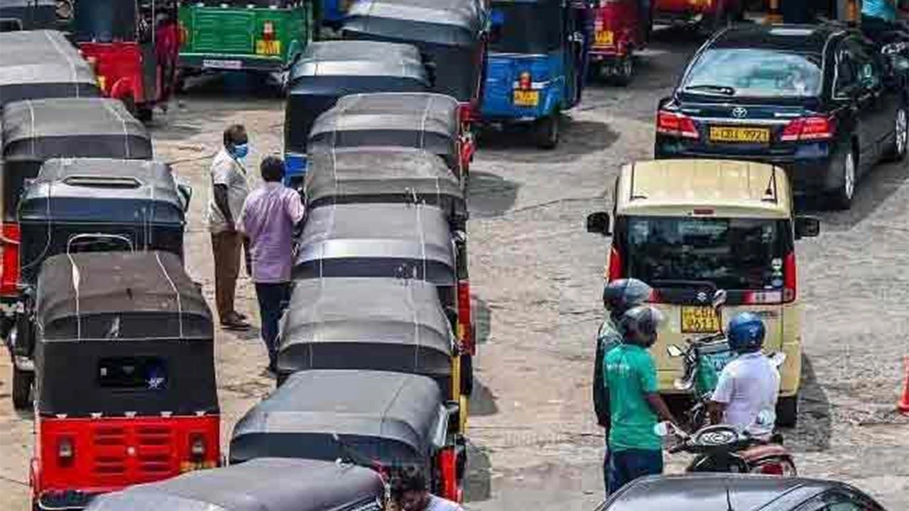 “கொழும்பில் வாகன தரிப்பிட கட்டணம் மீண்டும்”