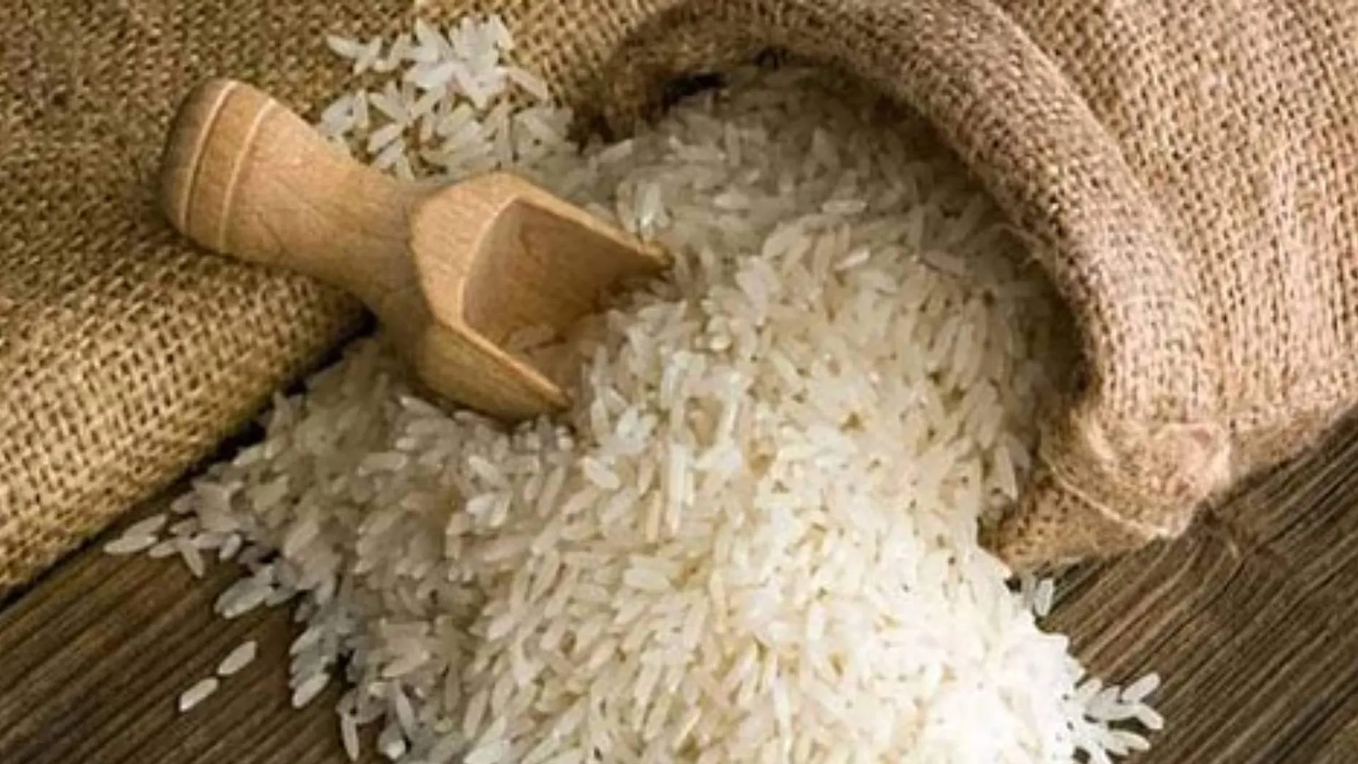 அரிசி அதிக விலைக்கு விற்ற வர்த்தகருக்கு அபராதம்